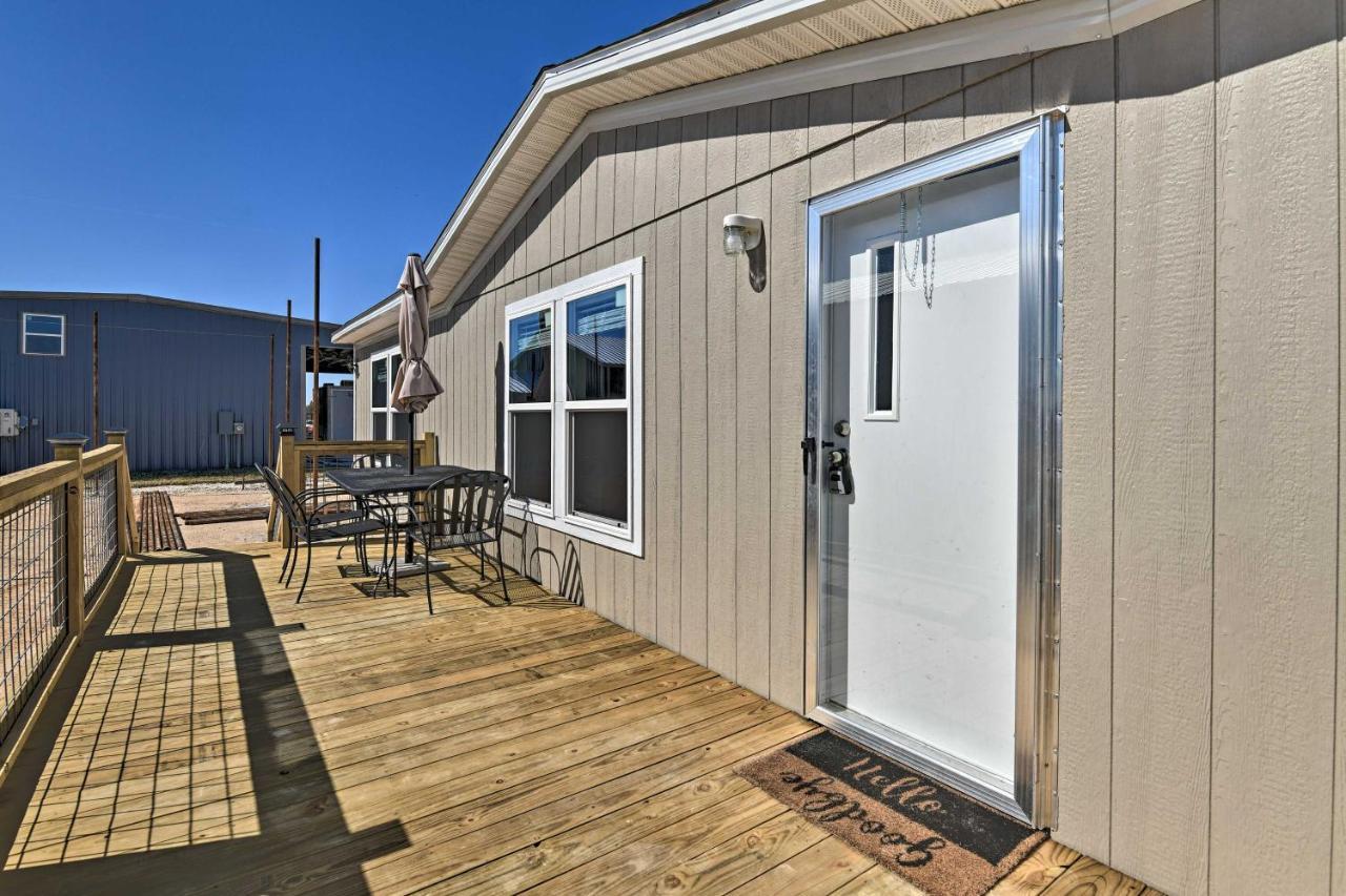 Quaint Port Oconnor Home - 3 Mi To Beach! Port O'Connor Экстерьер фото